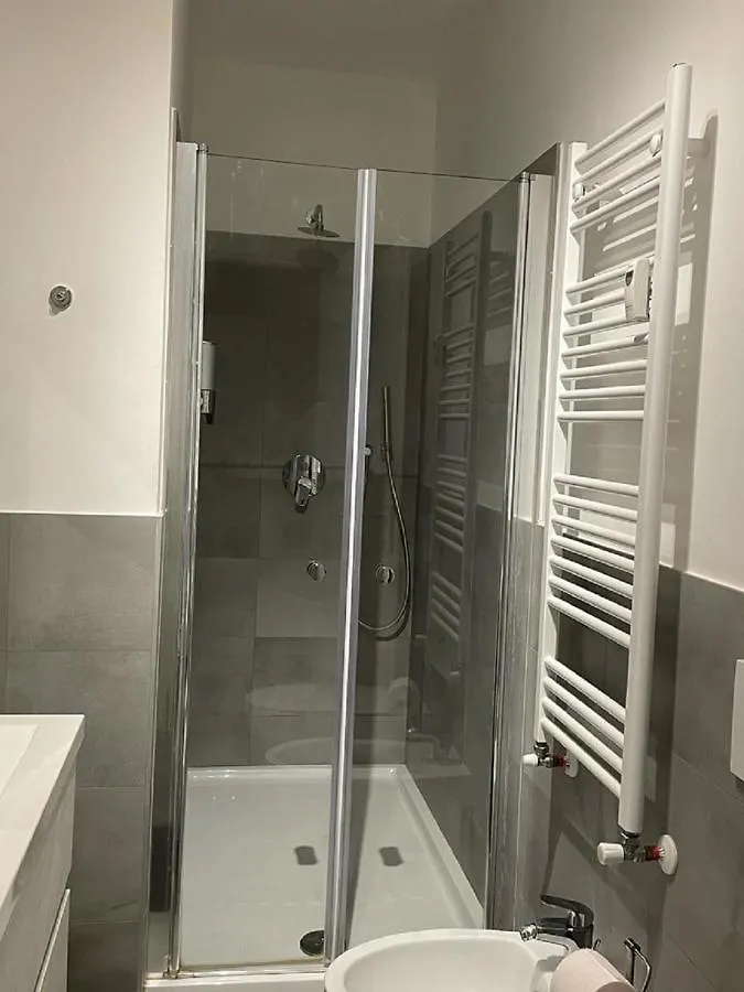 Jr Suite Mm3 Repubblica -Stazione-Centro Direz- C3 Milan